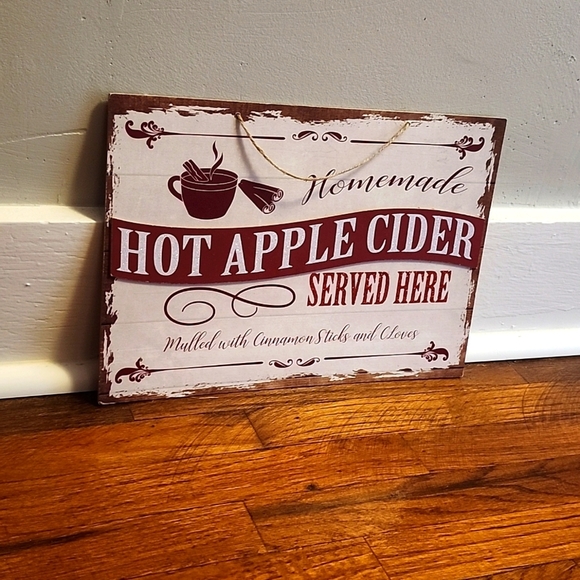 πH.P.π Decorative Apple Cider Served Here Hang Sign - Picture 3 of 4